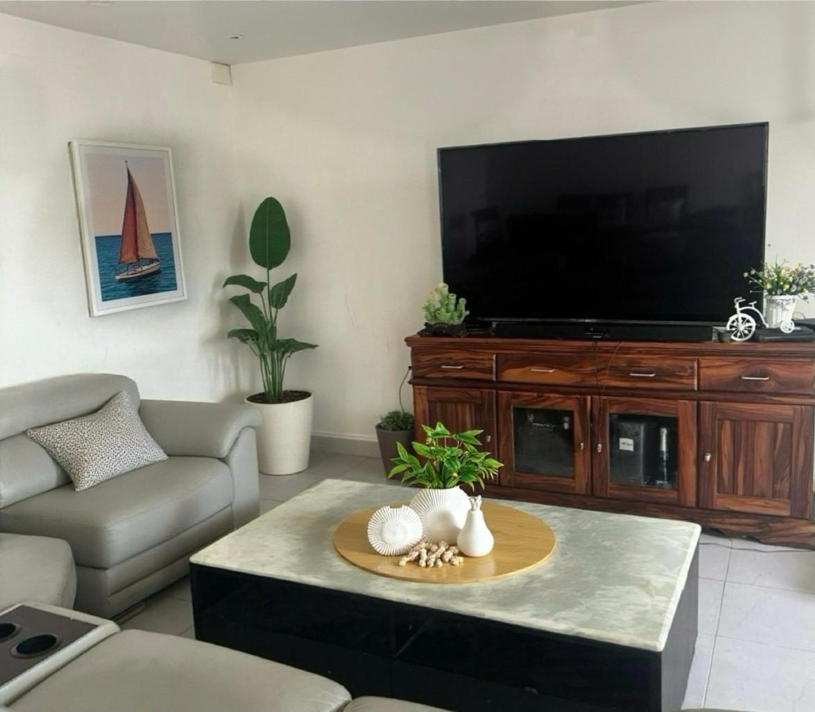 Holiday home Casa Frente A La Playa Con Vista Al Mar *